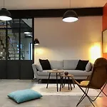 Les Augustins, D'hotes, Quartier Historique, Accueil 2 Roues Bed & Breakfast Angers