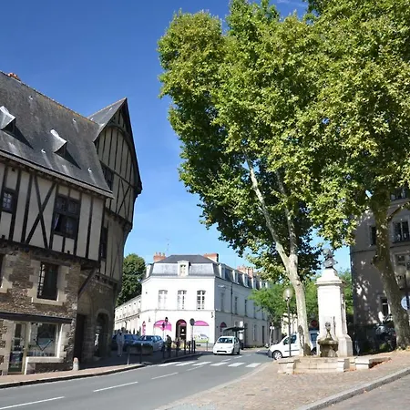 Le Beau Repaire, Chambres D'Hotes, Quartier Historique, Accueil Velos 3*