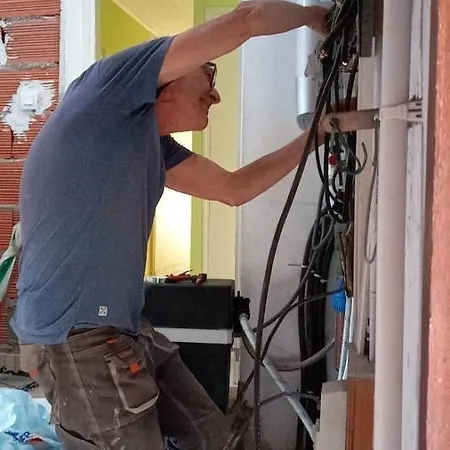 Le Beau Repaire, Chambres D'Hotes, Quartier Historique, Accueil Velos 3*