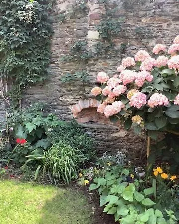 Le Beau Repaire, Chambres D'Hotes, Quartier Historique, Accueil Velos 3* Angers