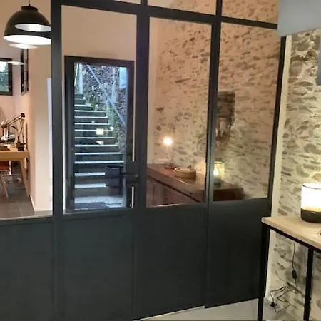 Le Beau Repaire, D'hotes, Quartier Historique, 1 A 3 Chambres, Etage Independant * Angers
