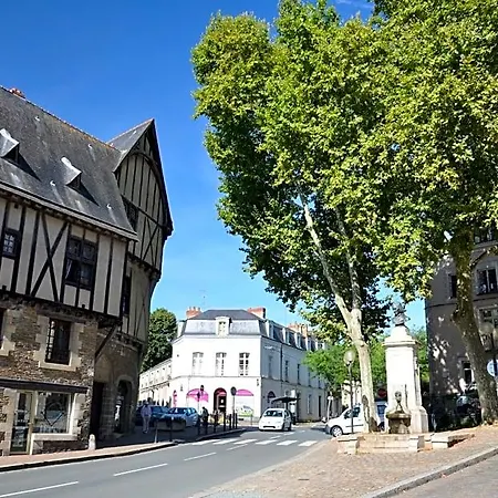 Les Augustins, D'hotes, Quartier Historique, Accueil 2 Roues
